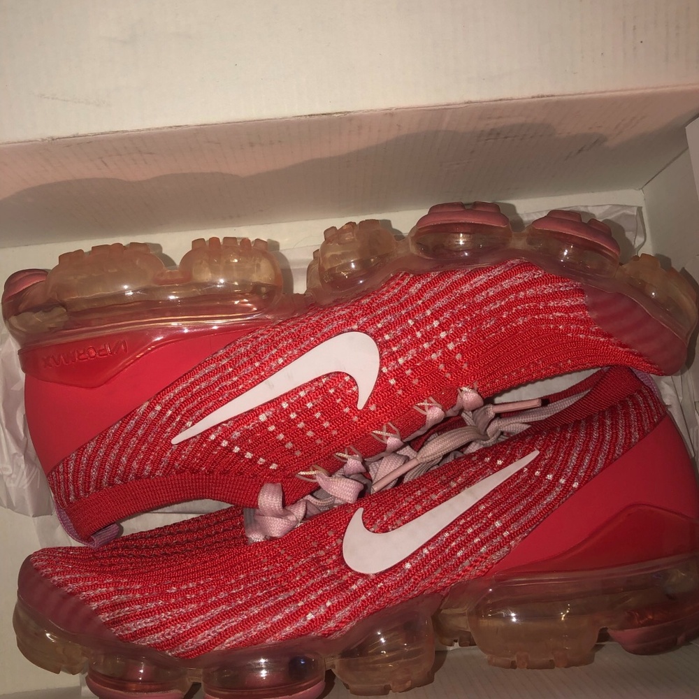 Women vapor max shoes